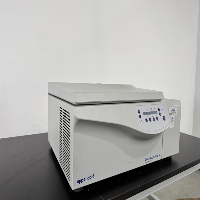 Eppendorf 5810R Refrigerated Centrifuge image 0